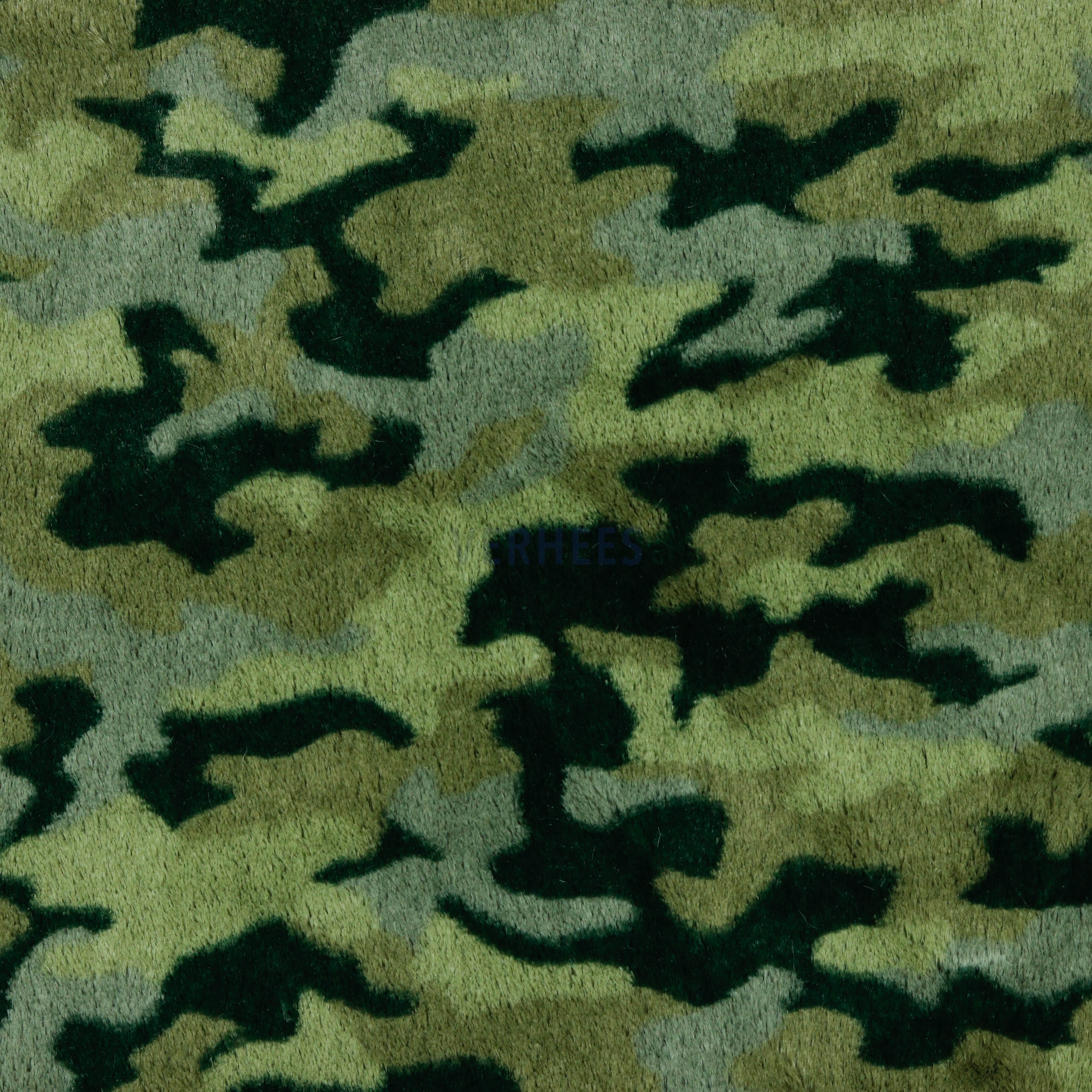 FAUX FUR CAMOUFLAGE ARMY GREEN (high resolution)