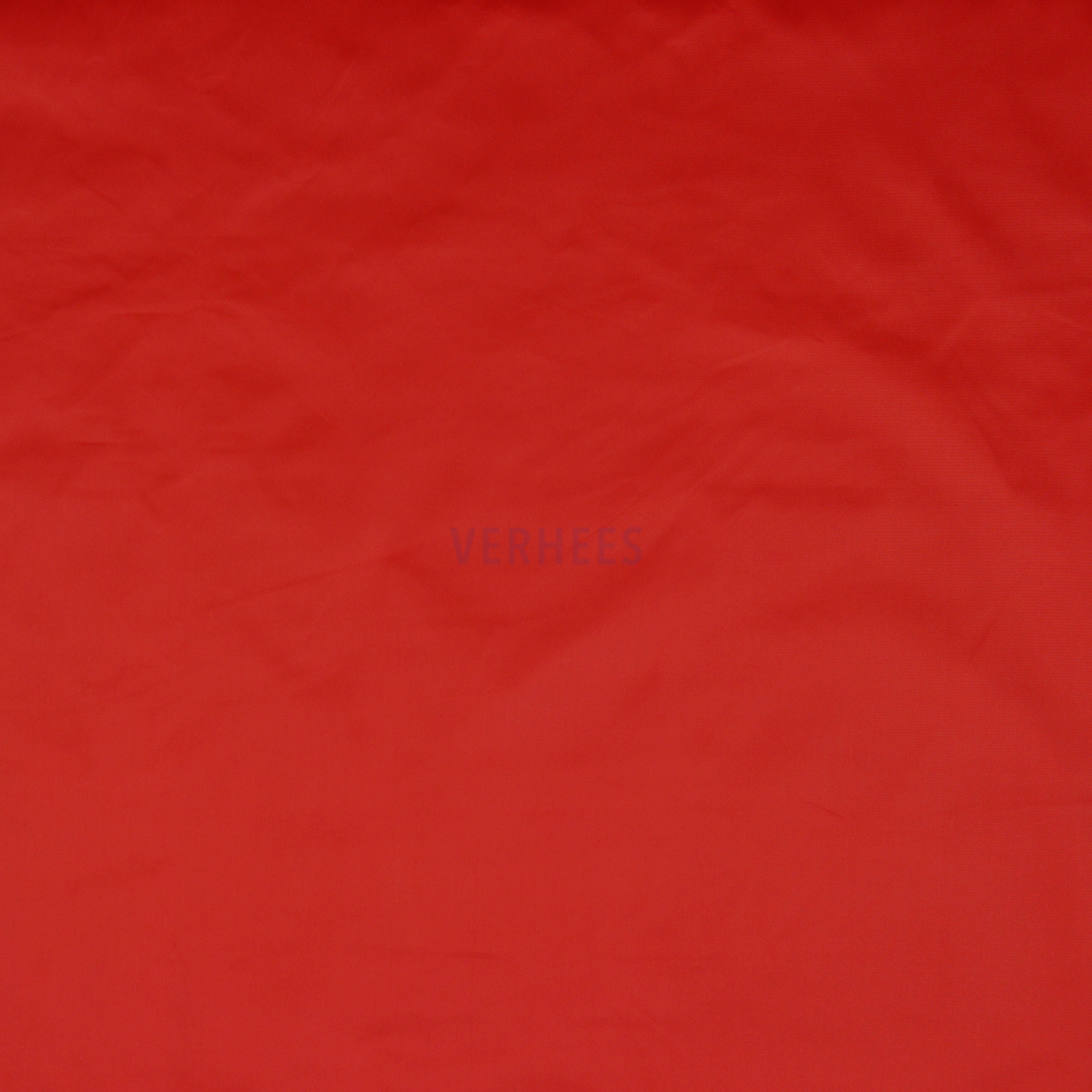 WATER REPELLENT RED (high resolution)