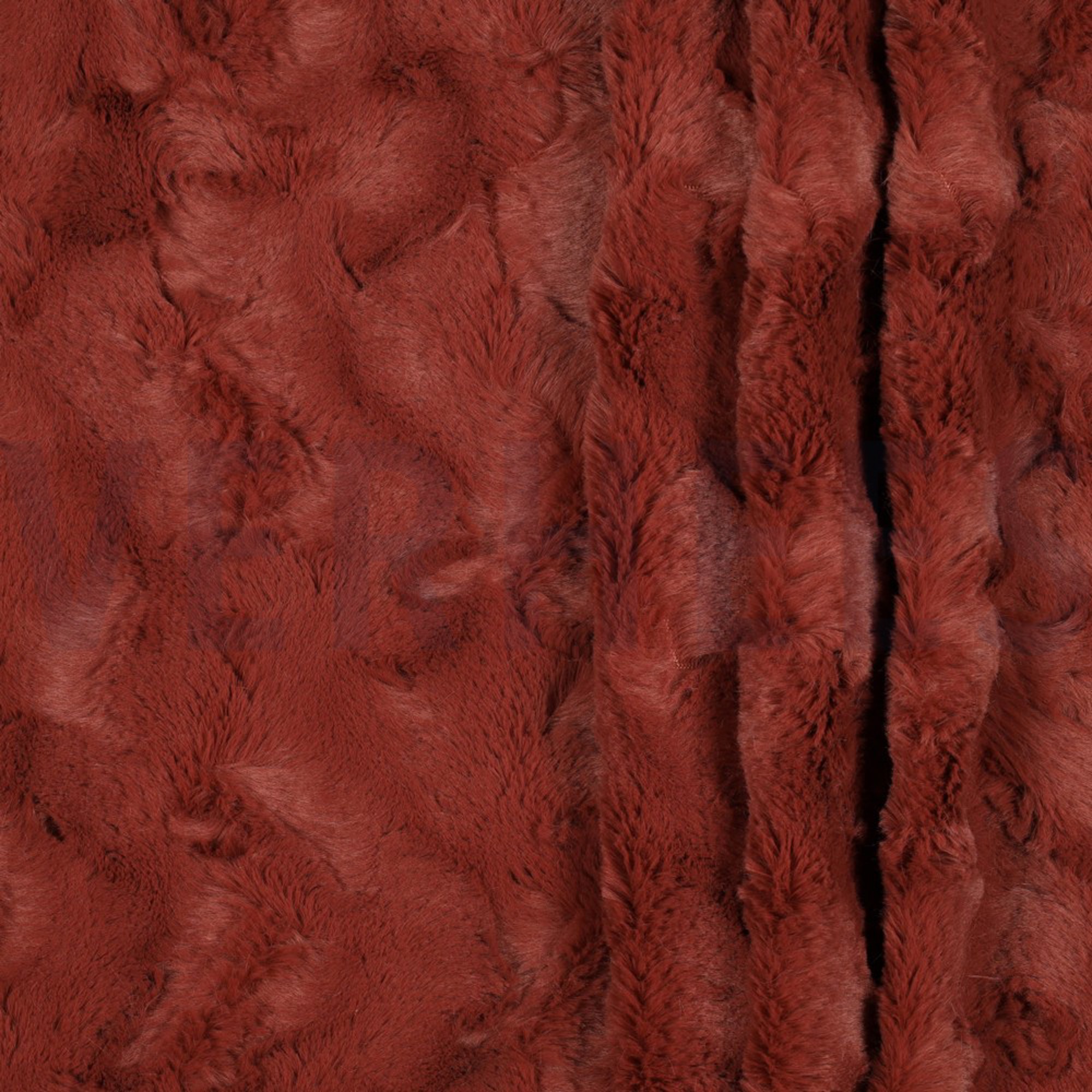 FAUX FUR ROUGE (high resolution) #2