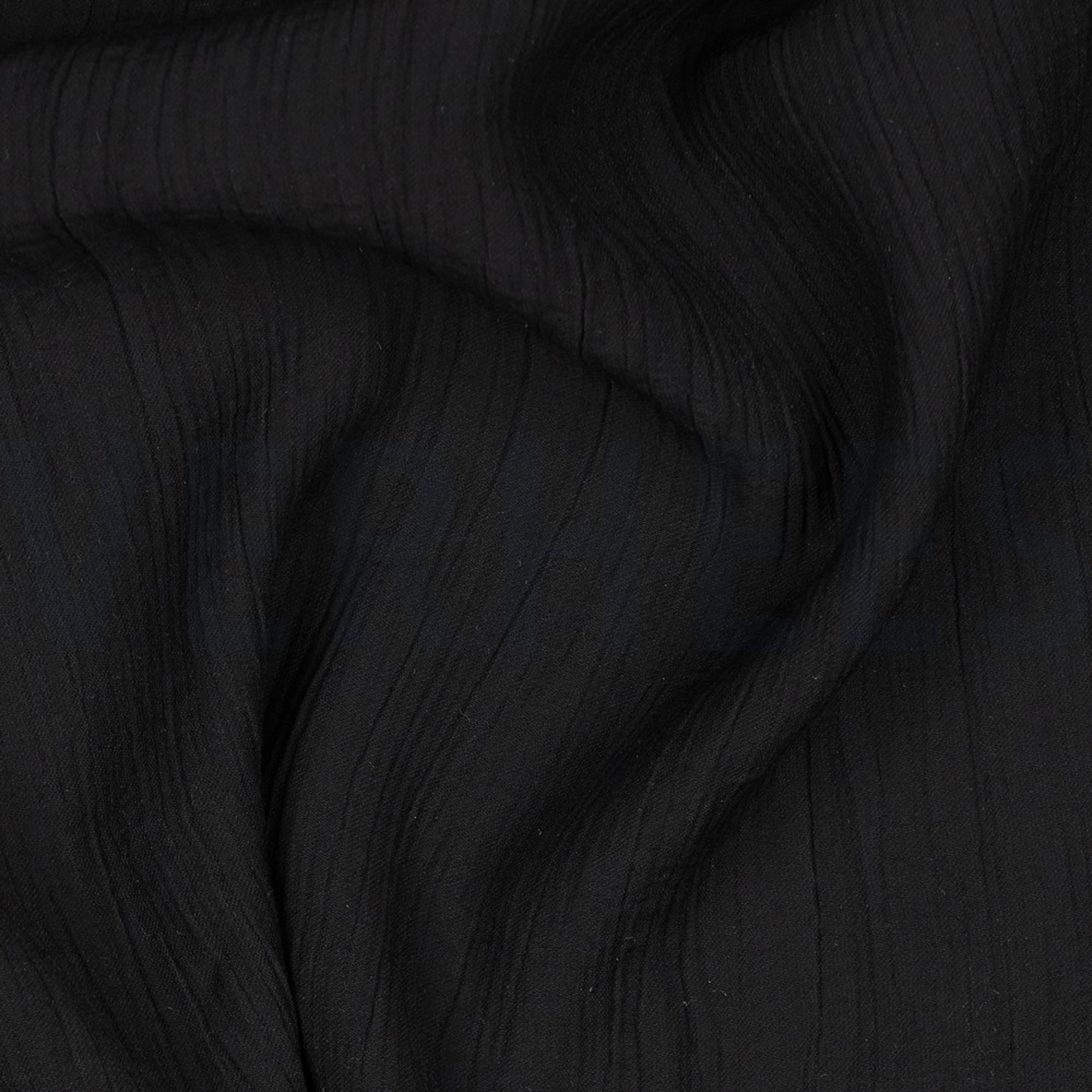 VISCOSE CRINKLE BLACK (high resolution) #2