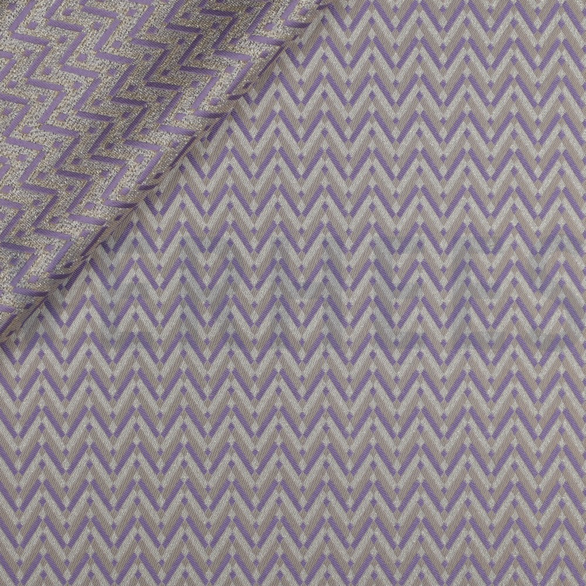 JACQUARD GRAPHIC LILAC BEIGE (high resolution) #2