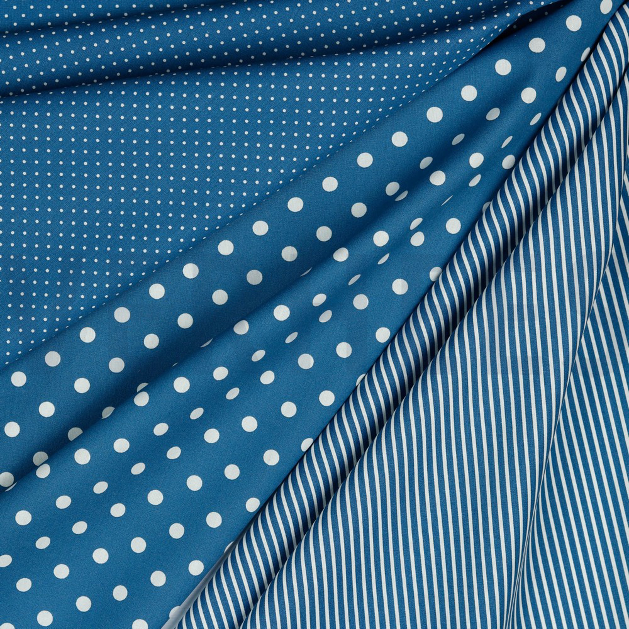POPLIN DOTS BLUE (high resolution) #2