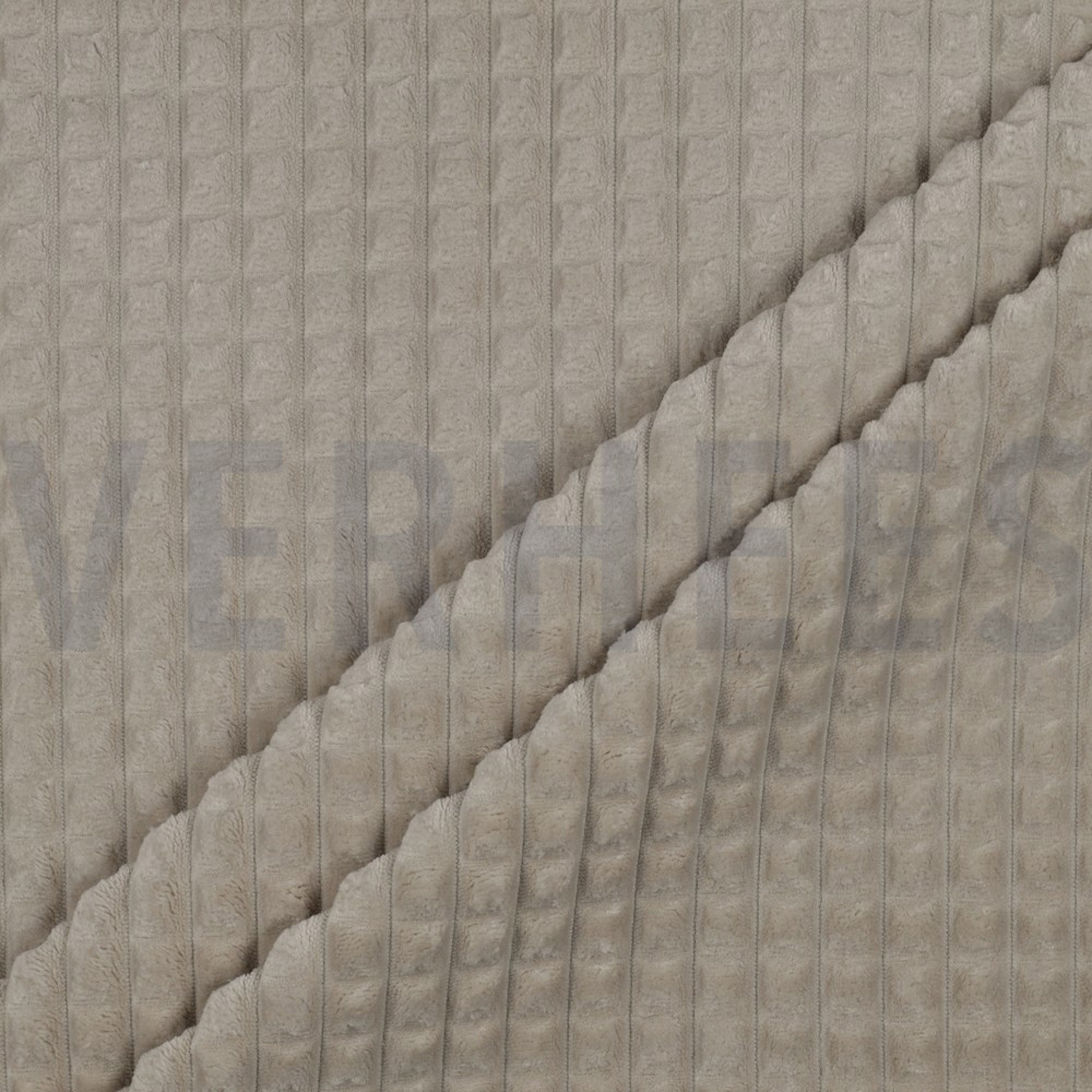 VELOURS DECO SQUARE SAND (high resolution) #2