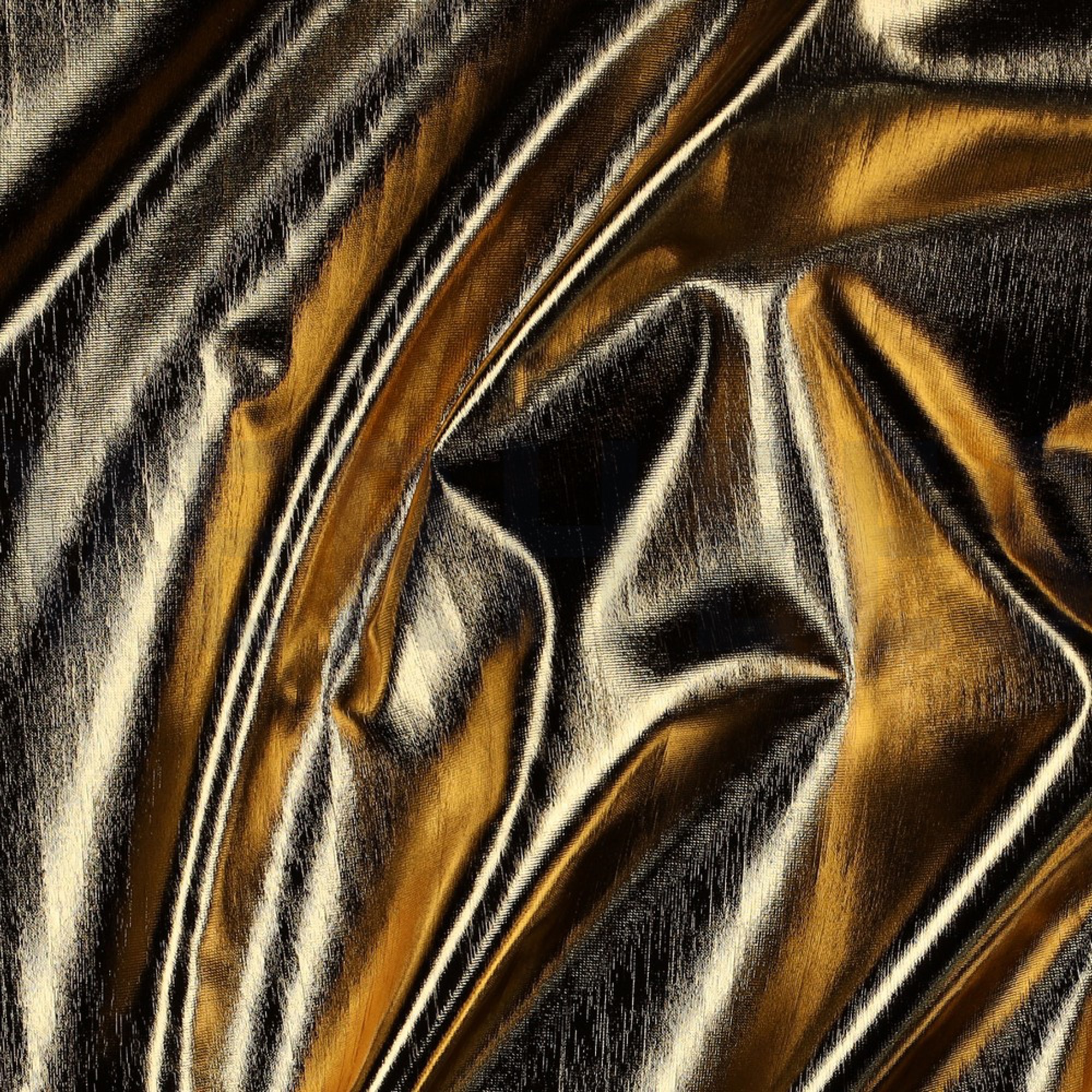 PARTY LIGHT GOLD (high resolution) #2