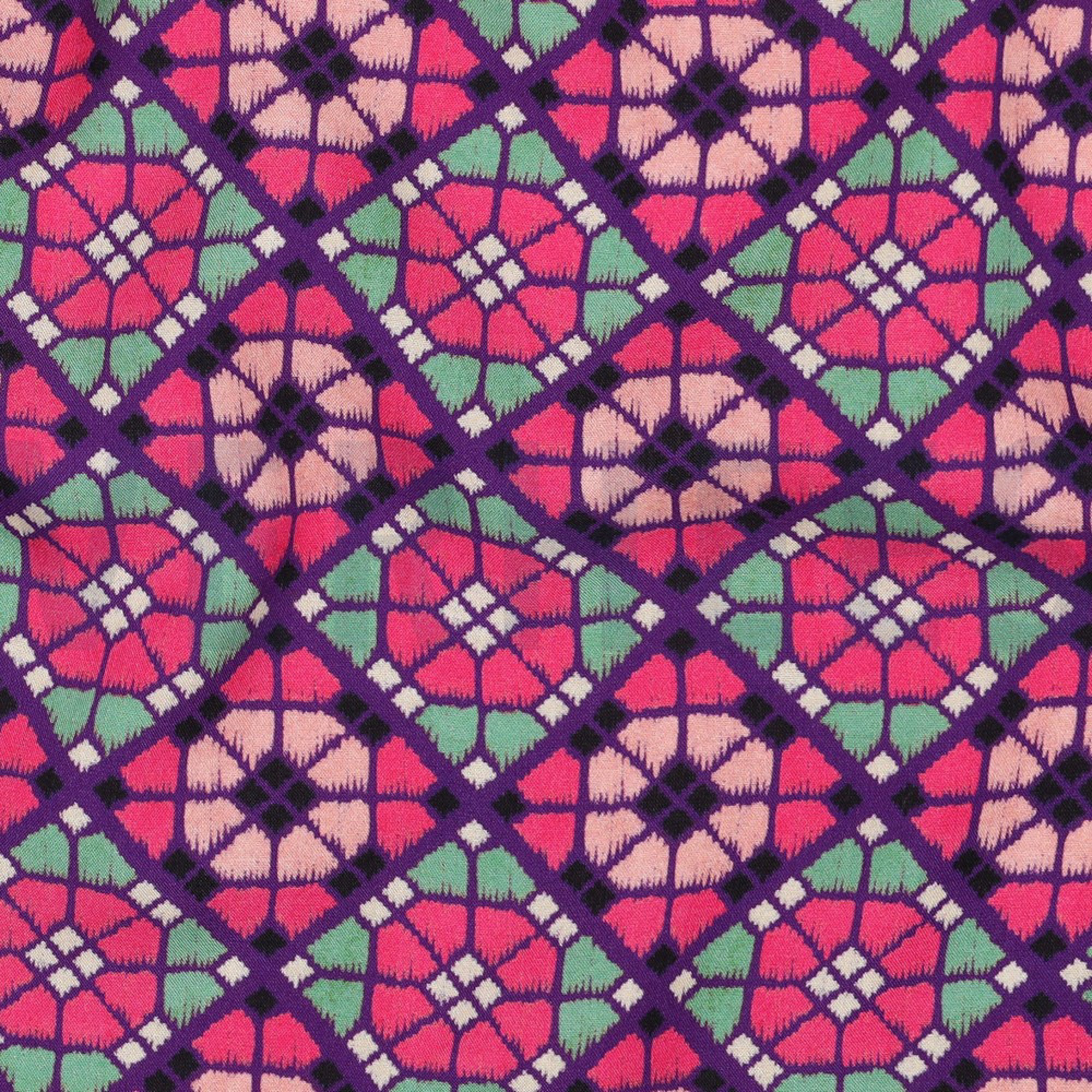 LENZING ECOVERO DIGITAL GEOMETRIC FUCHSIA (high resolution) #2