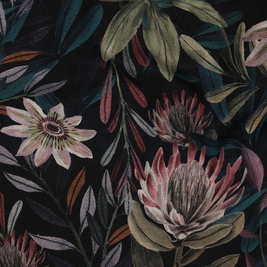 CANVAS DIGITAL FLOWERS BLACK #7