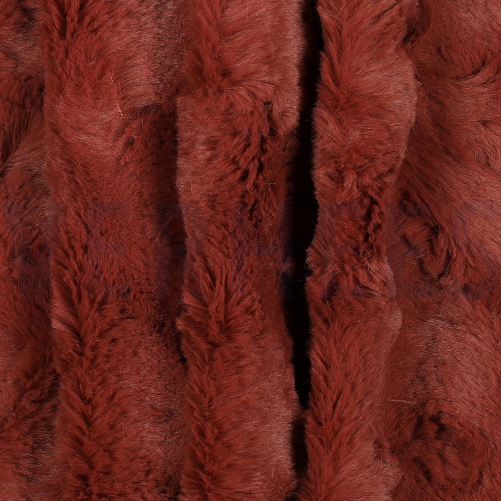 FAUX FUR ROUGE (high resolution) #3