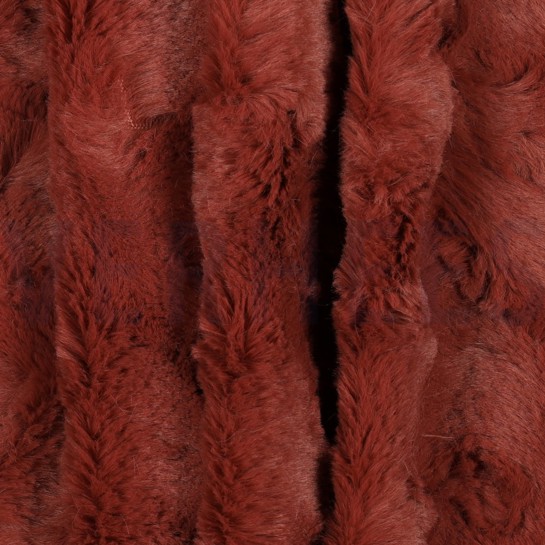 FAUX FUR ROUGE #7