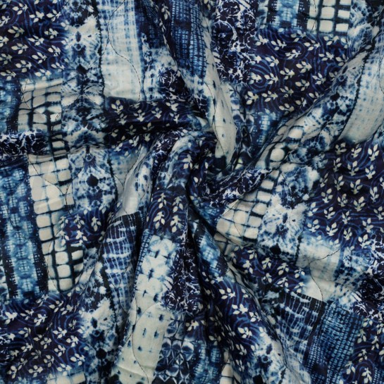 GEWATTEERD VELVET DIGITAAL PATCHWORK MARINEBLAUW #7