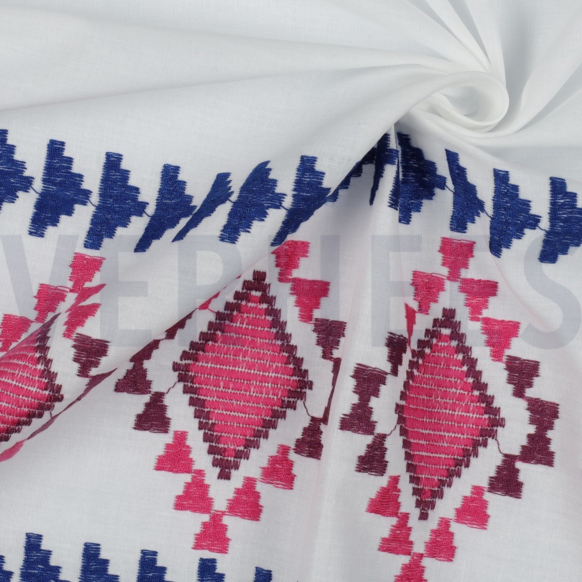 COTTON VOILE EMBROIDERY 1-SIDE WHITE / BLUE (high resolution) #3