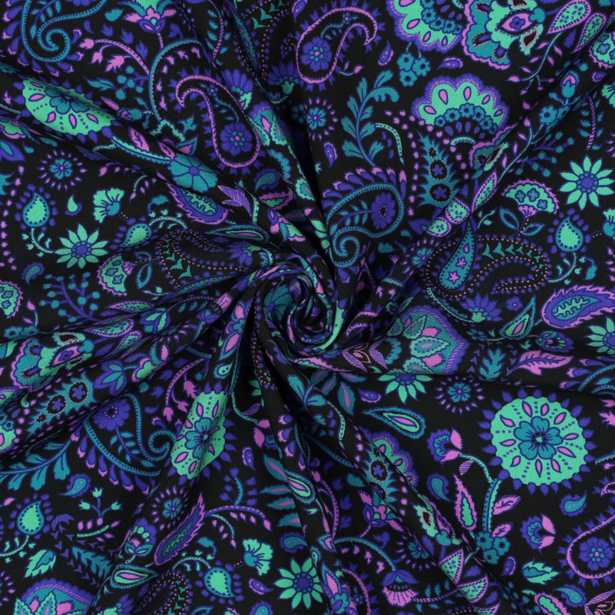 LENZING ECOVERO DIGITAL PAISLEY BLACK (high resolution) #3