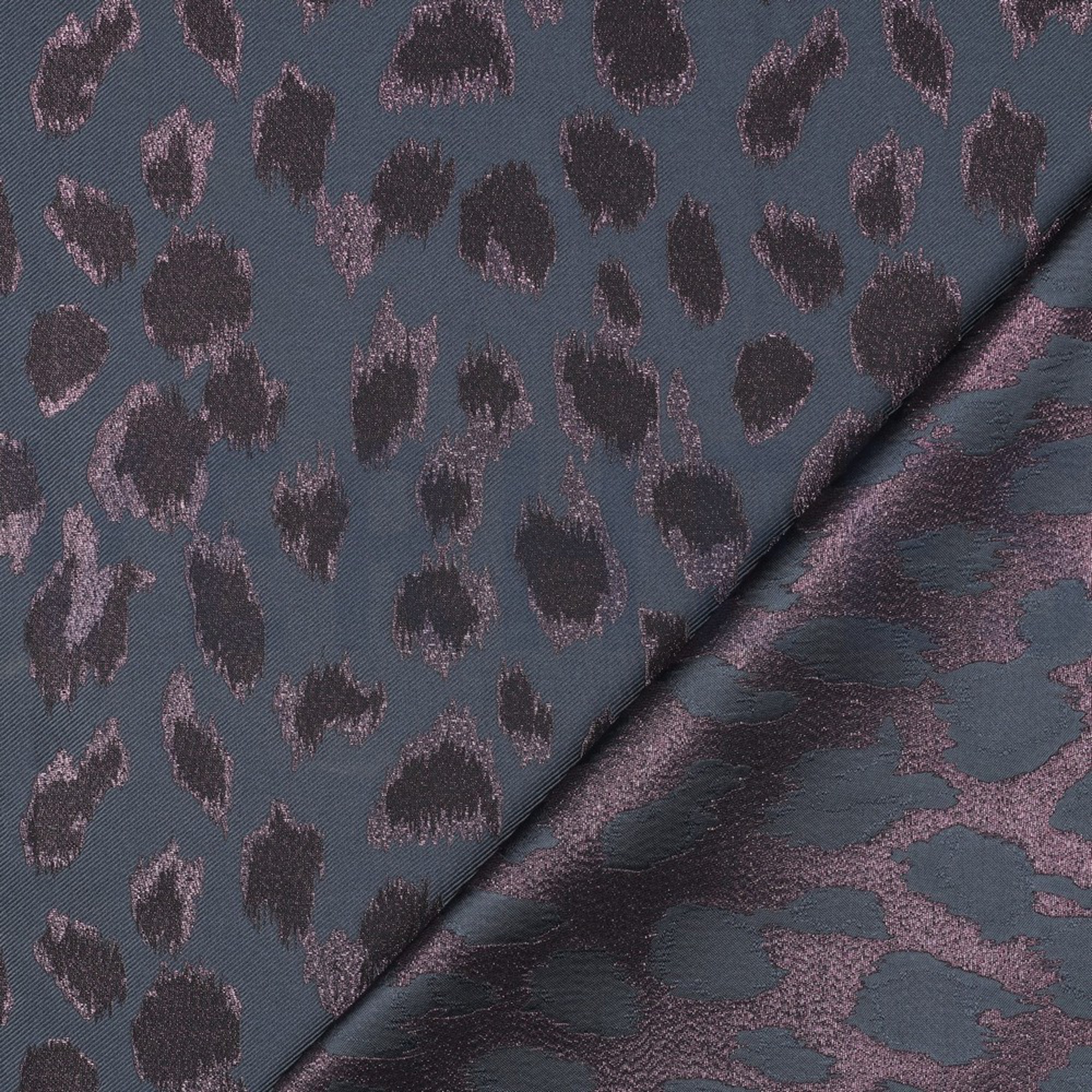 JACQUARD ANIMAL SKIN GREY (high resolution) #4