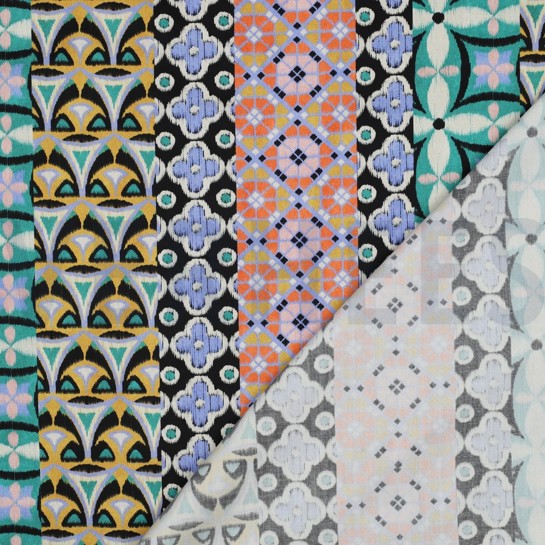 KATOEN SATIJN DIGITAAL GEOMETRISCH BLAUW #7