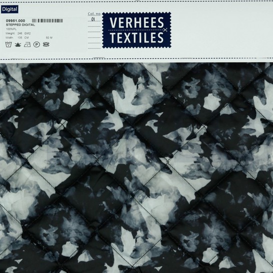 STEPPSTOFF DIGITAL SCHWARZ / WEISS #7
