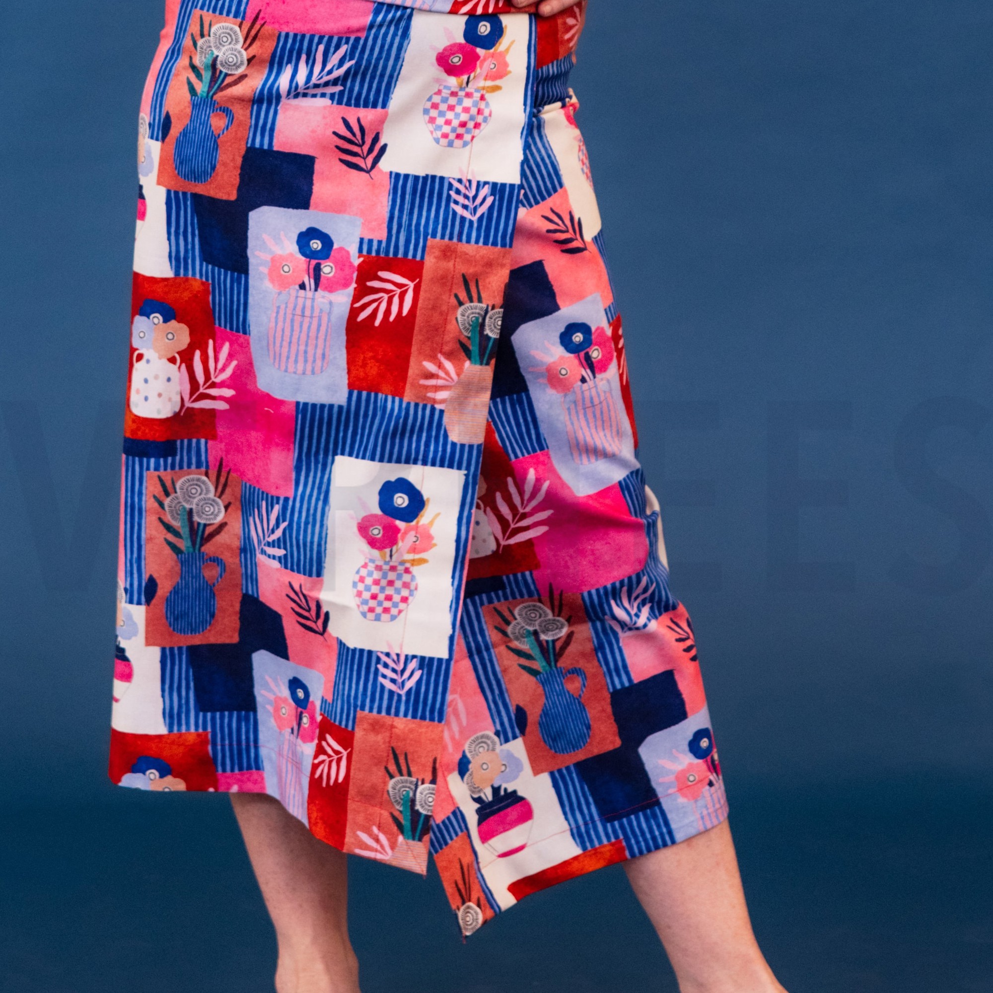 CANVAS DIGITAL TOSSED VASES NERIDA HANSEN PASTEL PINK (high resolution) #5