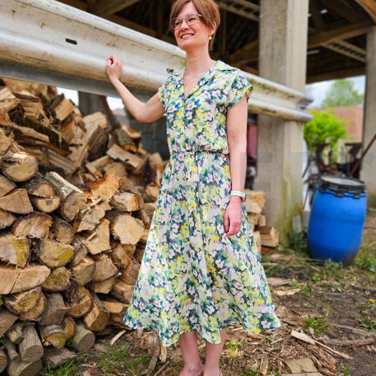 VISCOSE RADIANCE DIGITAL FLOWERS GREEN #7