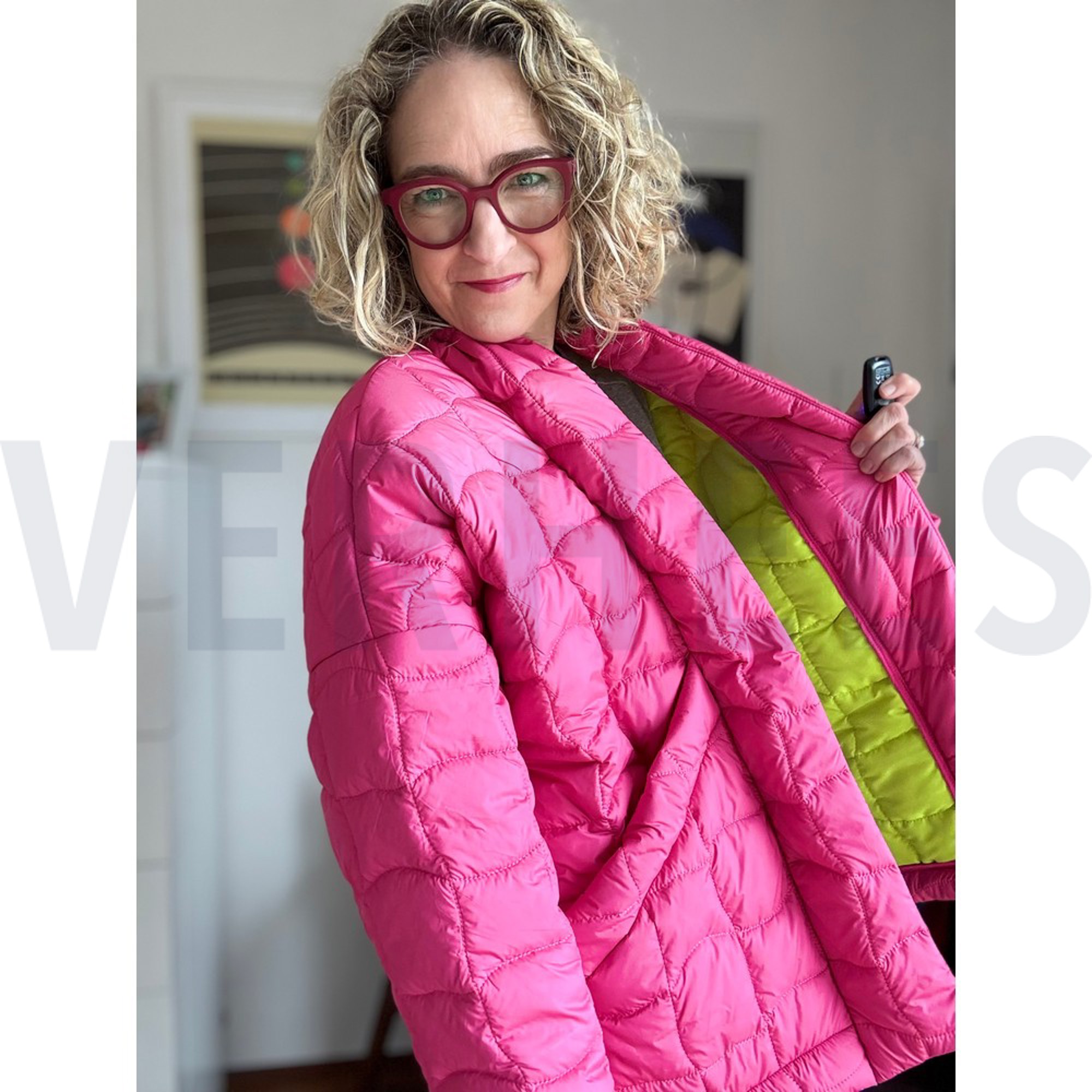 STEPPED GRAPHIC SQUARE PINK/LIME (high resolution) #6