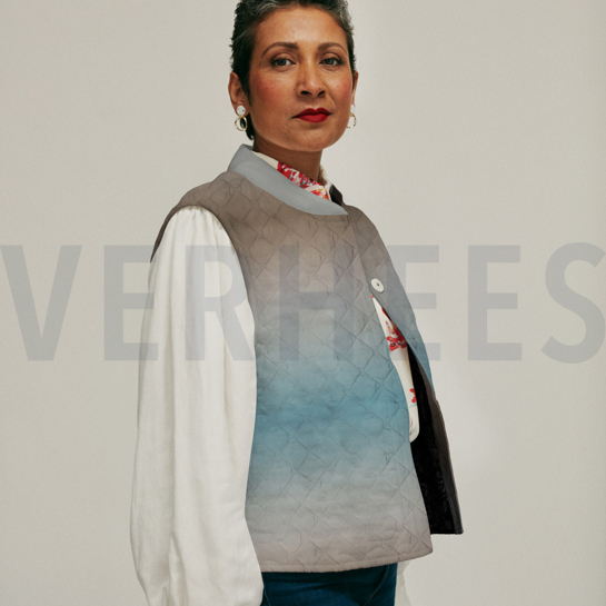 STEPPED DIGITAL COLOUR GRADIENT SAND / LIGHT BLUE #7