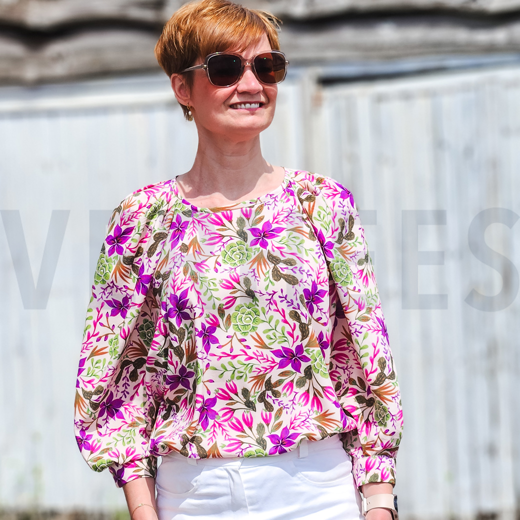 LENZING™ ECOVERO™ DIGITAL FLOWERS LIGHT PINK #6