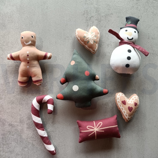 FINE POPLIN GINGERBREAD DOLLHOUSE PANEL MULTICOLOUR #7