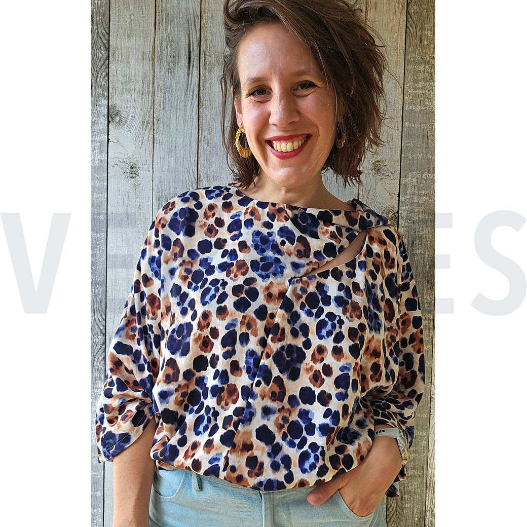 VISCOSE SATIN DIGITAL ANIMAL SKIN BLACK #6