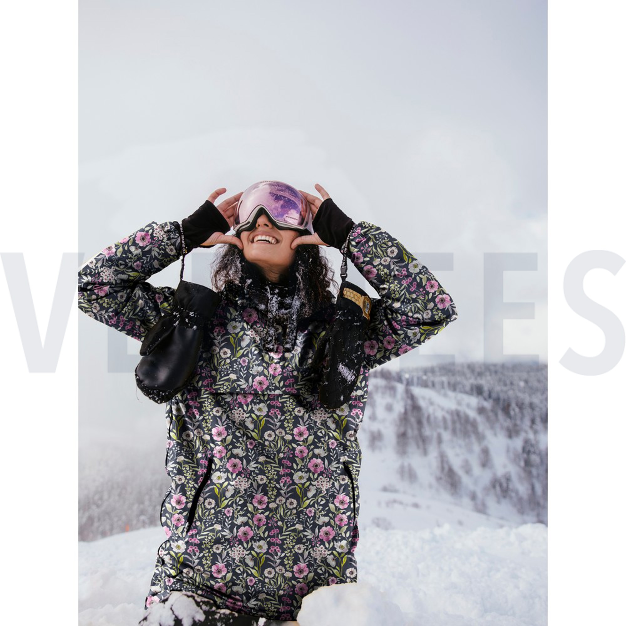 SOFTSHELL DIGITAL FLOWERS NAVY (high resolution) #7