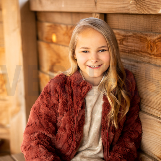 FAUX FUR AUBERGINE #7