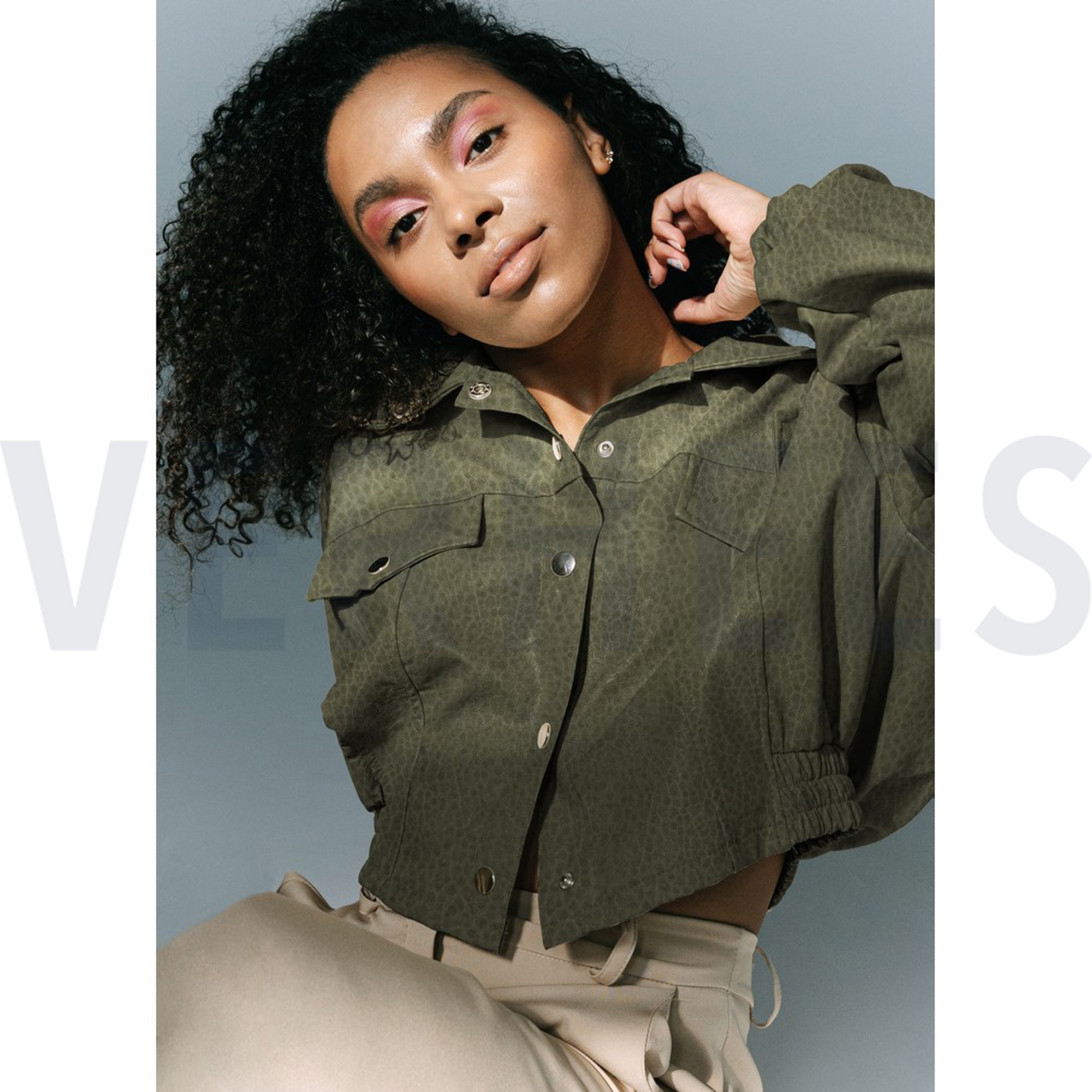 FAUX LEATHER STRUCTURE ARMY GREEN (high resolution) #7