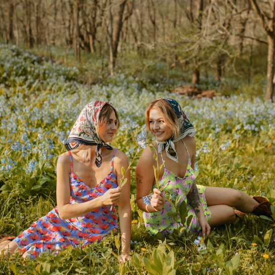 VISCOSE RADIANCE DIGITAL FLOWERS BLUE #7