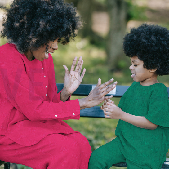 DOUBLE GAZE DE COTON BRODERIE FLEURS FUCHSIA #7