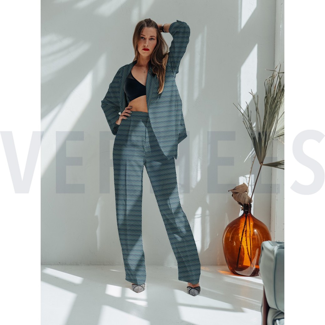 KNITTED JACQUARD CERISE #7