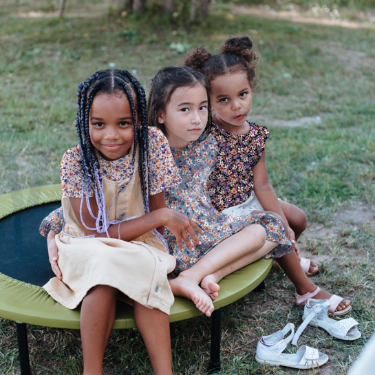 BAUMWOLLE POPELINE DIGITAL BLUMEN SCHWARZ #7