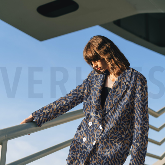 VISKOSE ROSELLA STRETCH TIERHAUT HELL LACHS #7