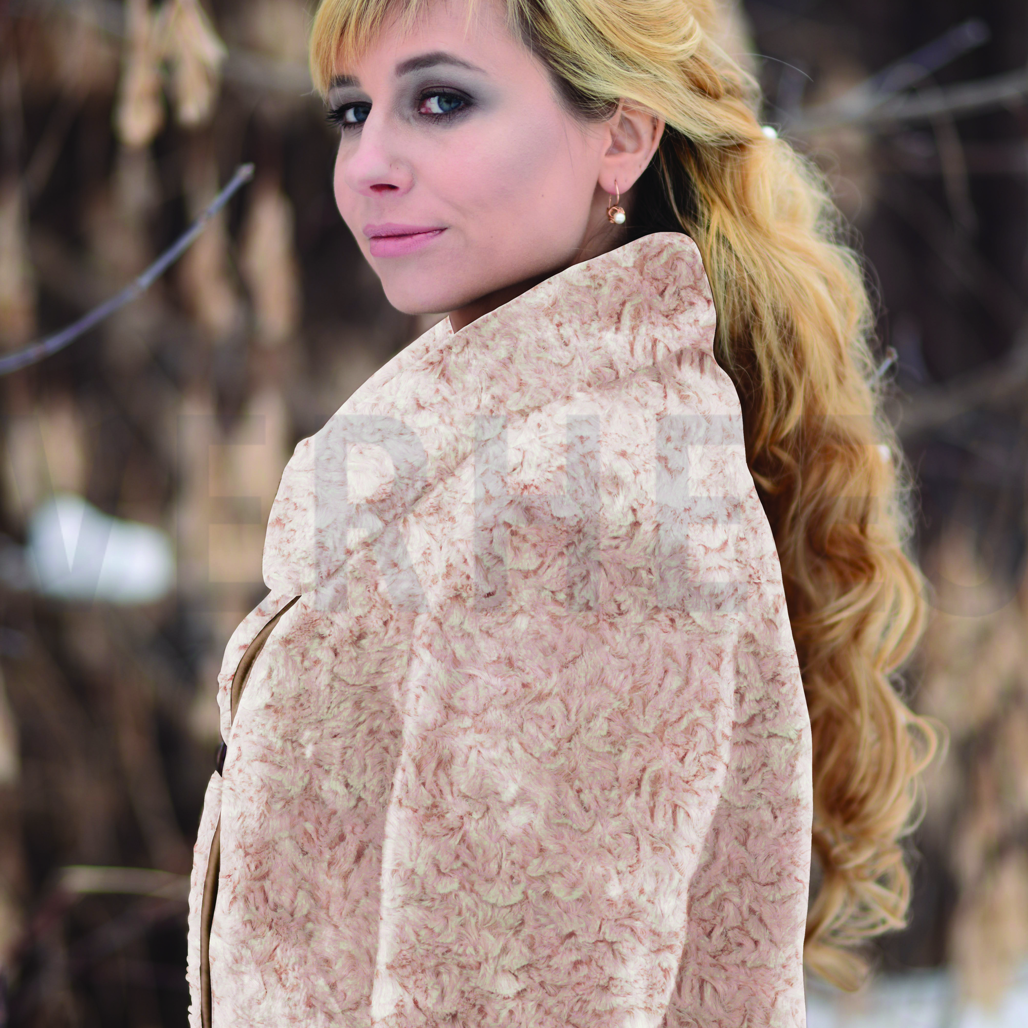 FAUX FUR ECRU (high resolution) #7