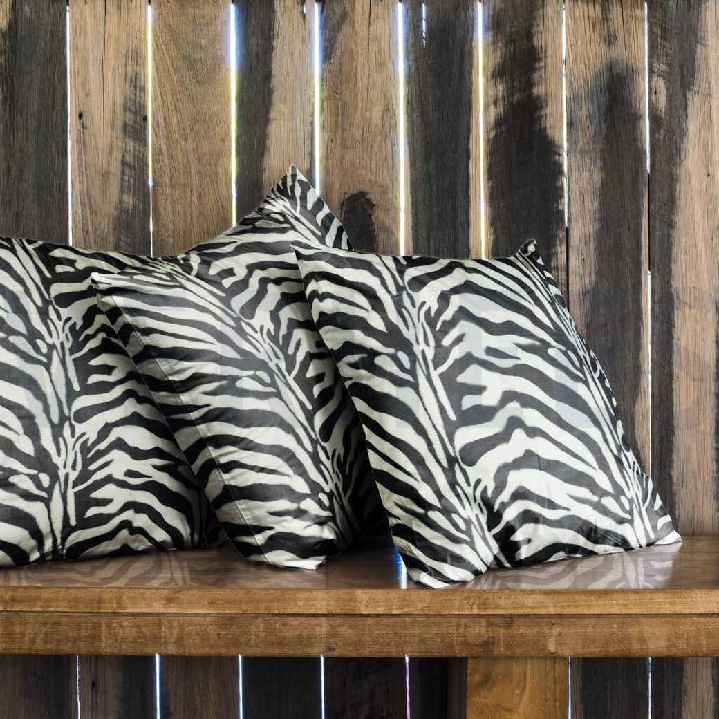 ZEBRA ECRU/BLACK #7