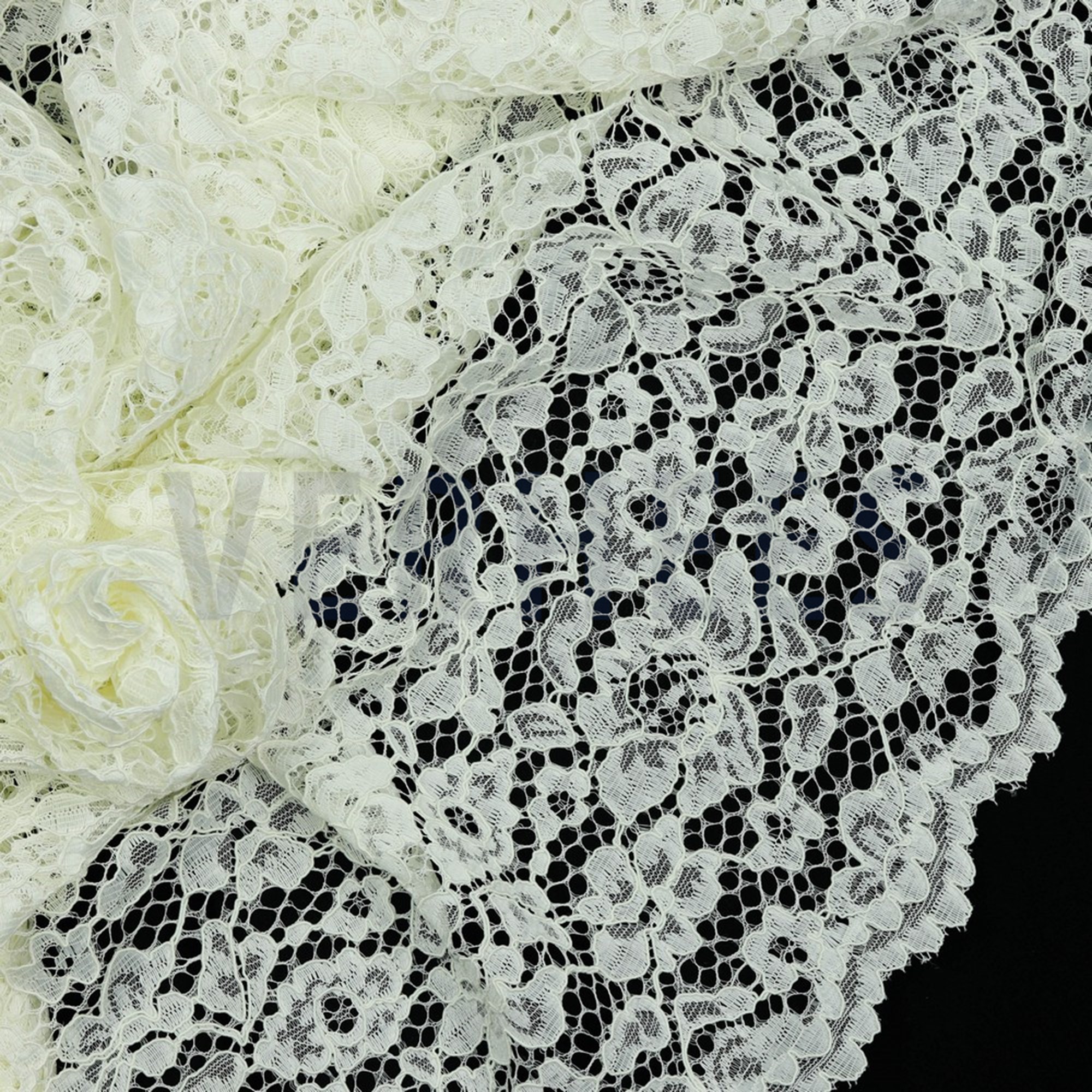 LACE BORDER 2 SIDES IVORY (high resolution) #2