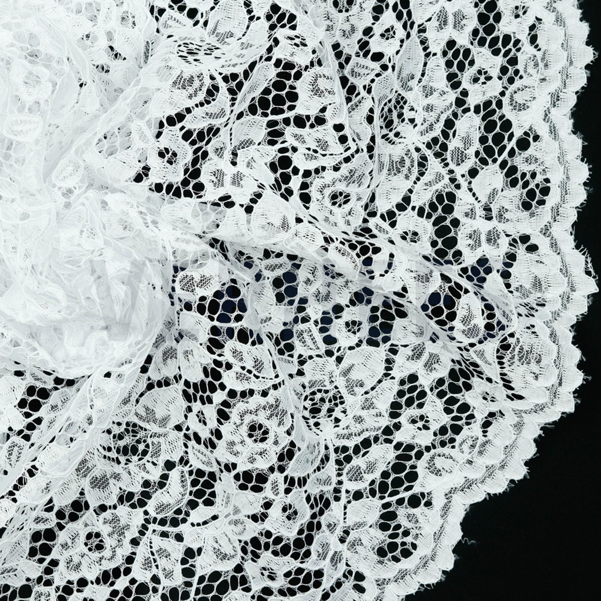 LACE BORDER 2 SIDES WHITE (high resolution) #2